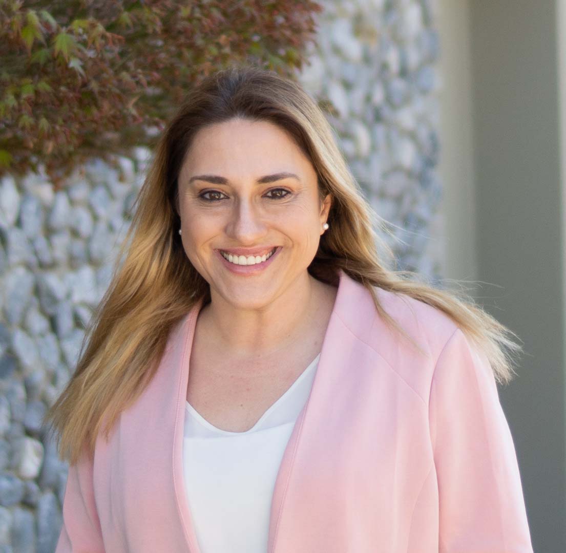 Catherine Pearce Headshot